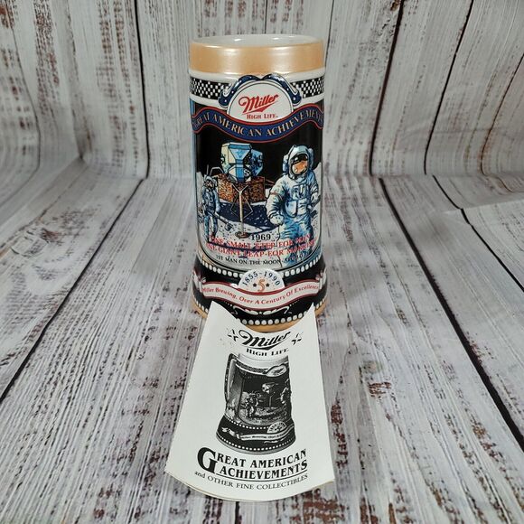 Miller High Life Beer Glass Stein Mug 1st Man On The Moon 5th In The Series - Picture 1 of 7